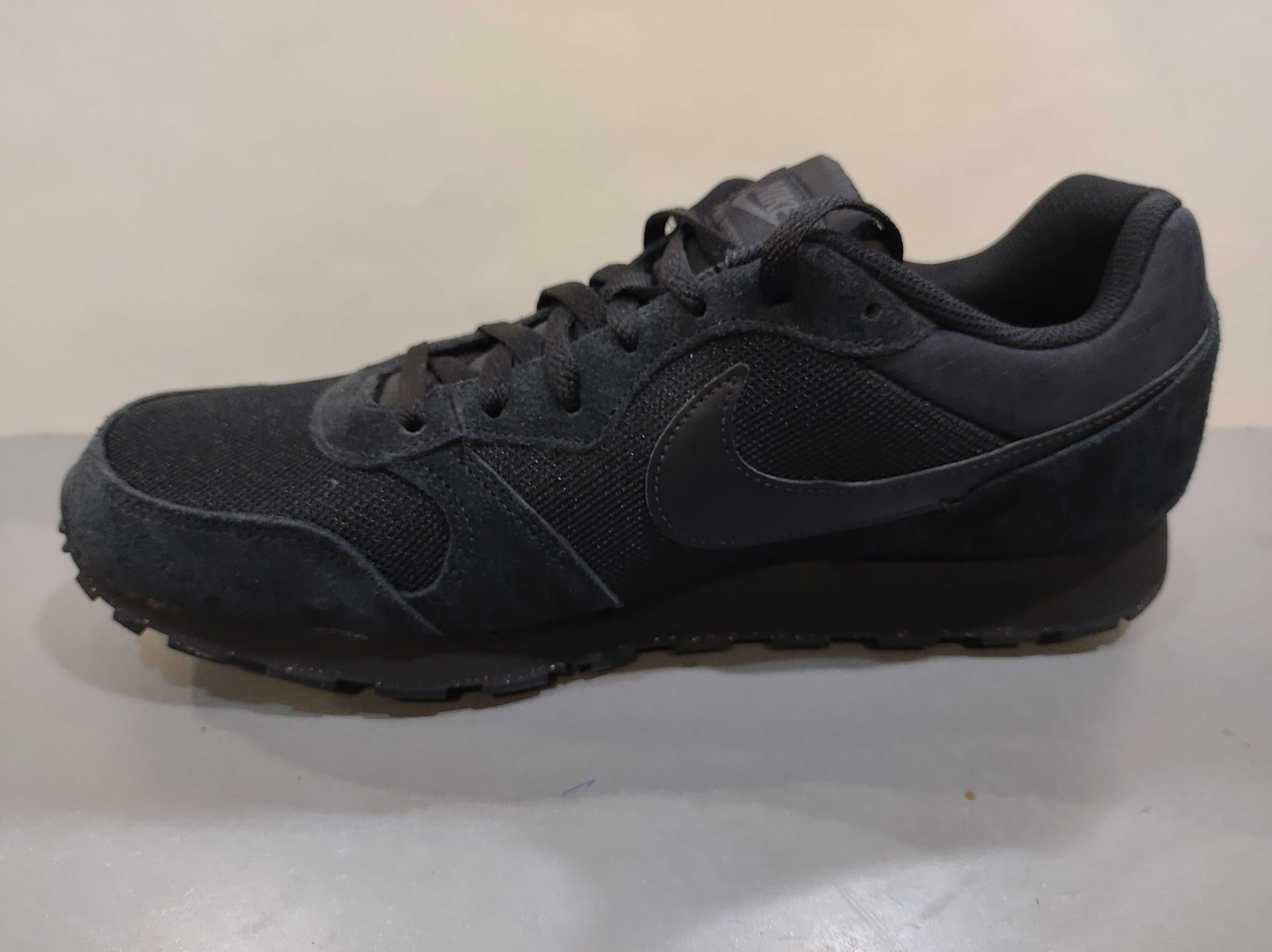 Nike N41,42,5 и N46.Mаратонки за спорт.Нови.Оригинал.