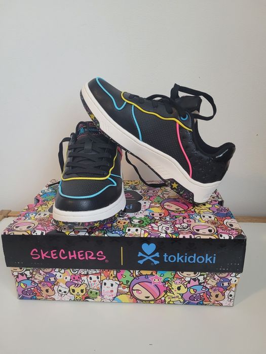 Skechers 36 noi fara eticheta