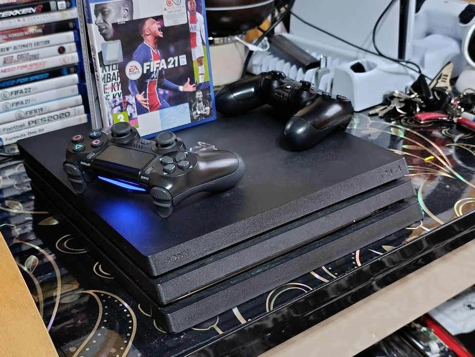 41 de jocuri instalate+Ps4Pro1Tera