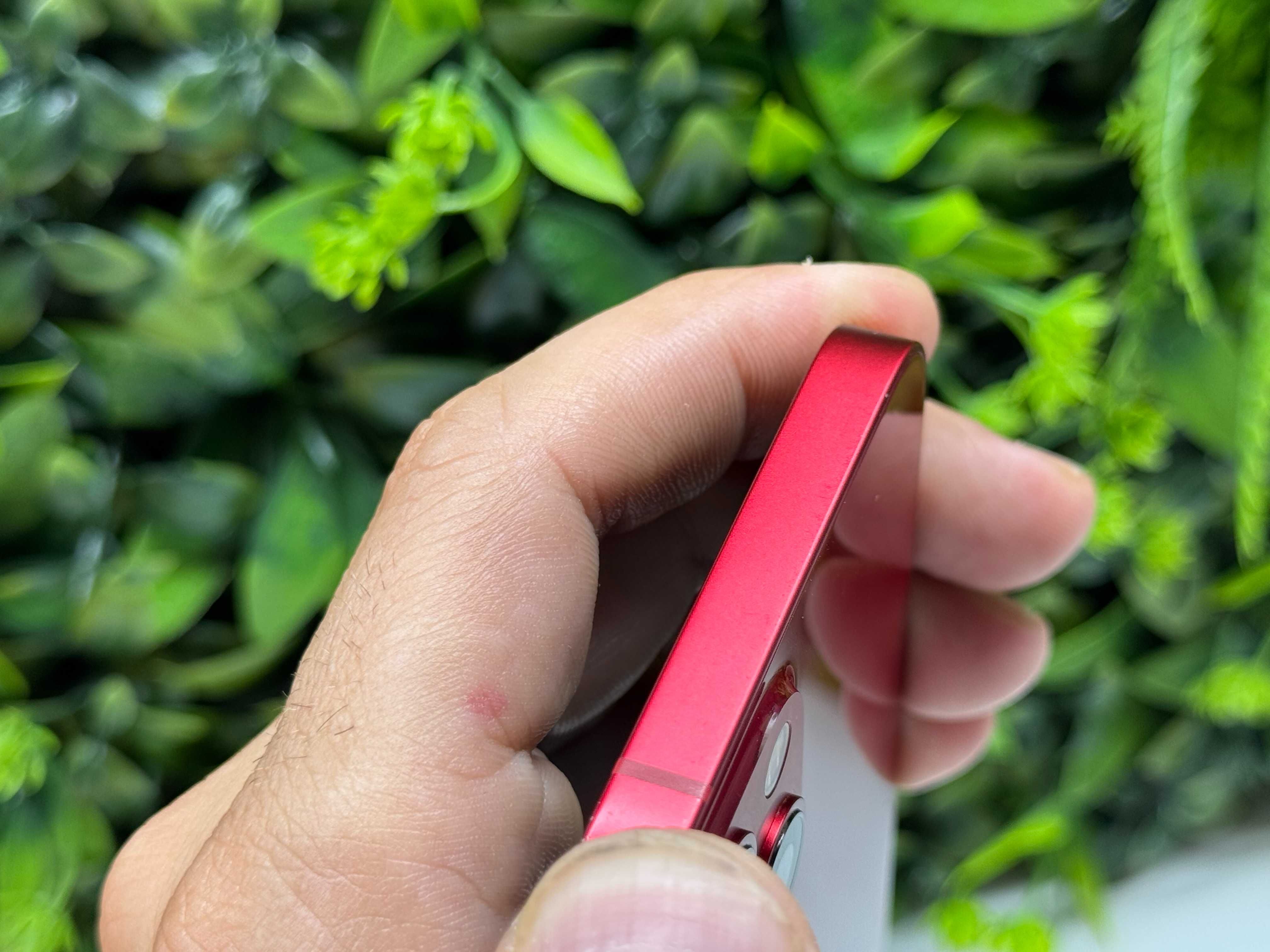iPhone 13 128GB RED 95% батерия Гаранция