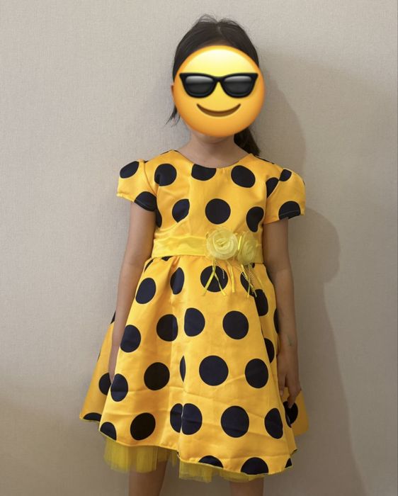 Продам платье на 6 лет