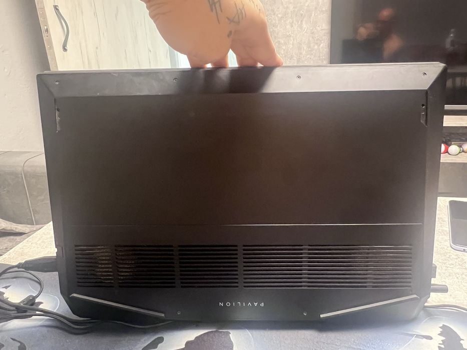 Laptop / лаптоп HP pavilion 17.3”