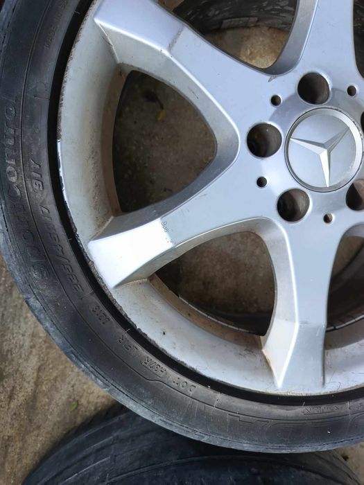 Продавам оригинални джанти с гуми за Мерцедес w203 / Ц класа