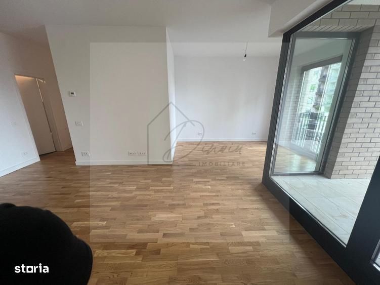 Studio dublu Avalon I Porsche Pipera - Rond OMV I Comision 0%