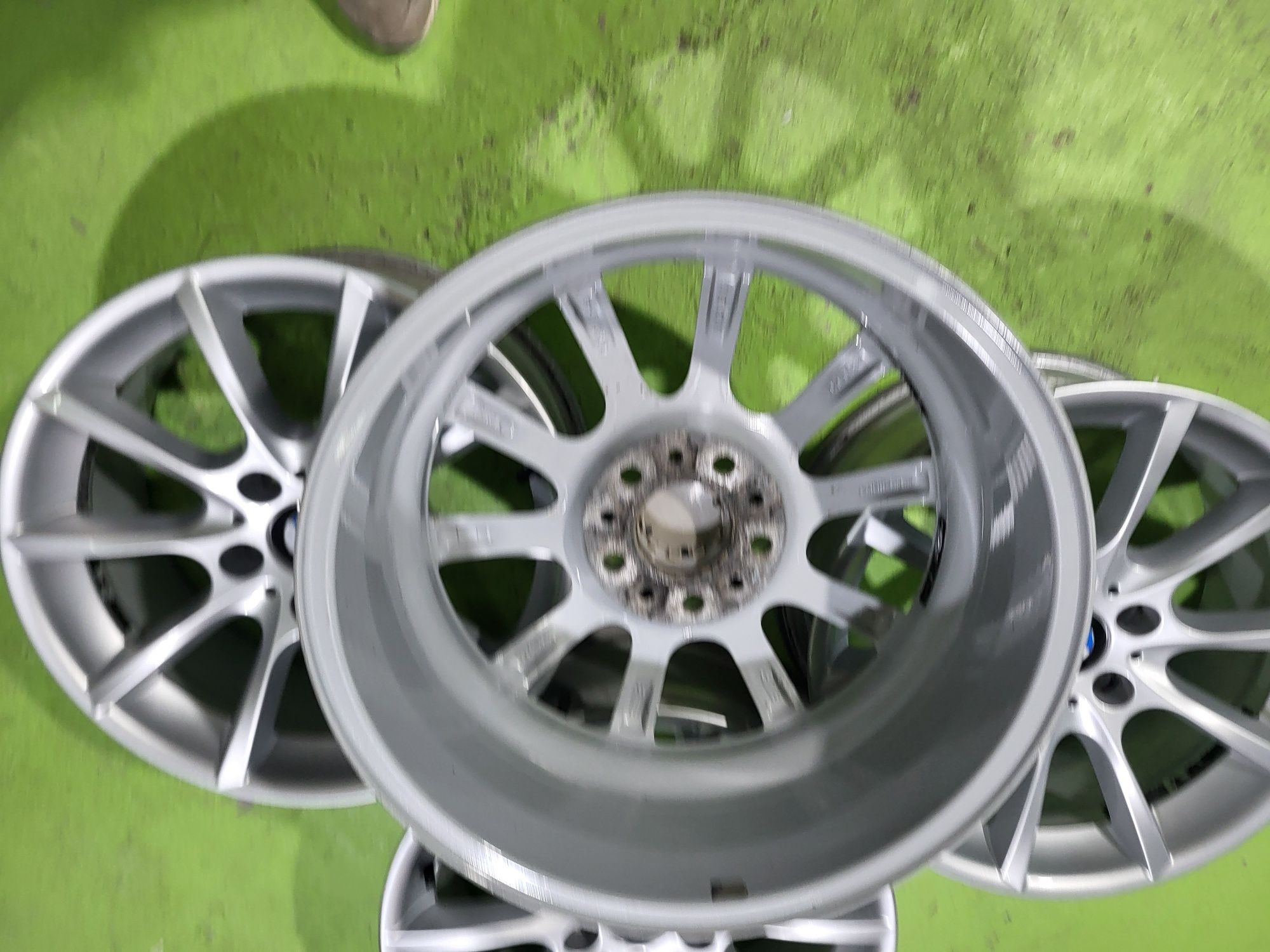 18 5x120 Bmw F10 F11 E90 E91 лети джанти 5х120 бмв ф10 ф11 е90 х3 x3