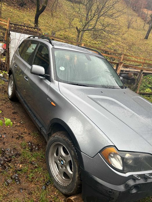 Vand BMW X3 2.0 diesel 150 cai an 2004,6 trepte de viteza
