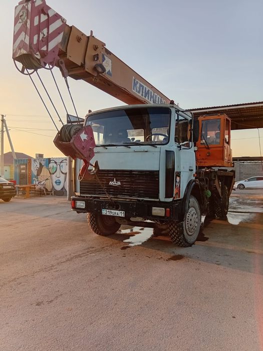 Услуги Крана 16 тон по городу и за приделы города