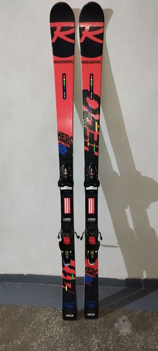 Schiuri Rossignol Hero,bete Leki