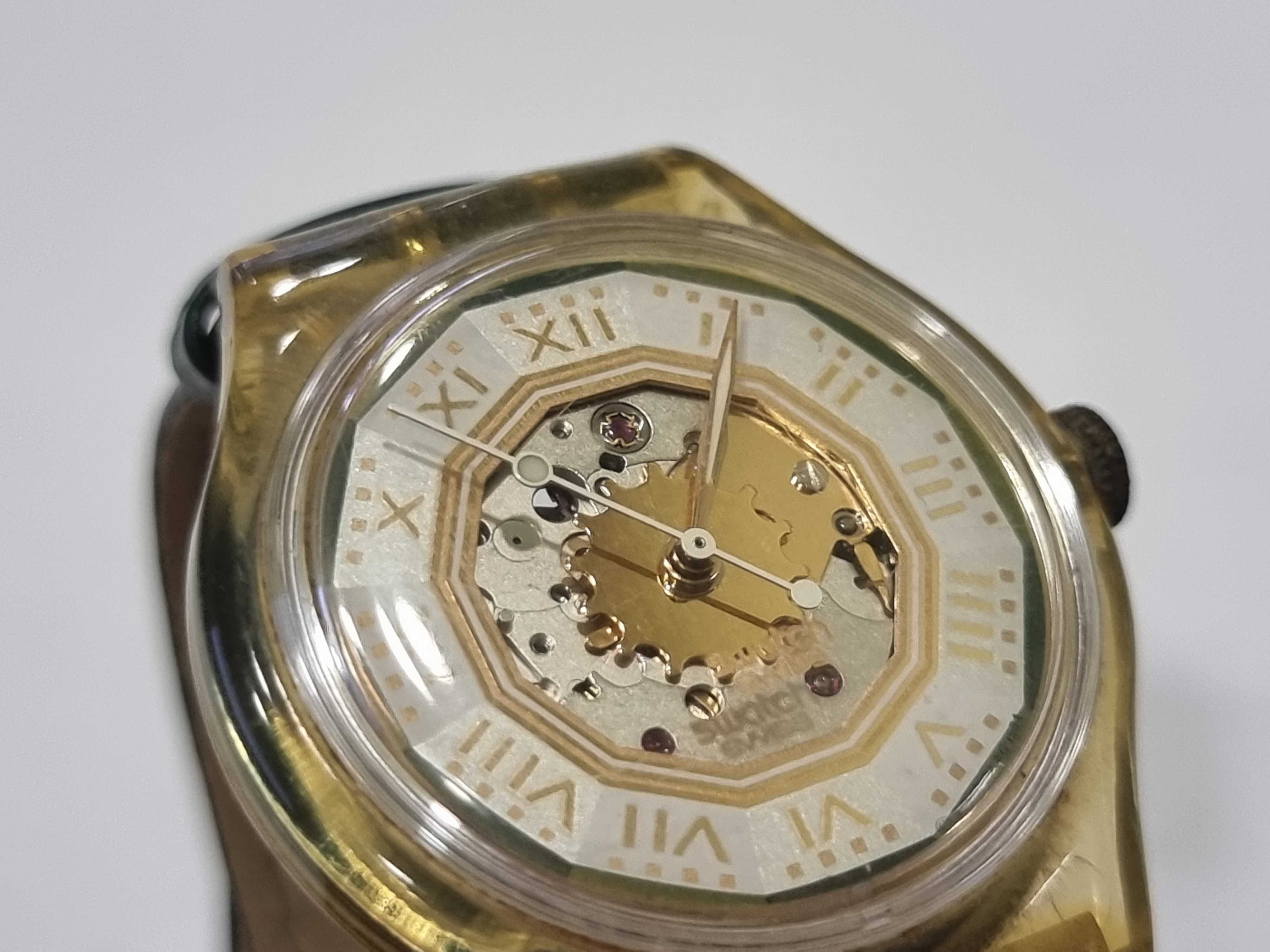 Швейцарски часовник SWATCH - механичен