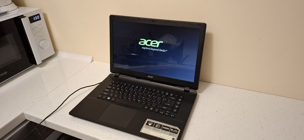 Лаптоп Acer Aspire E15