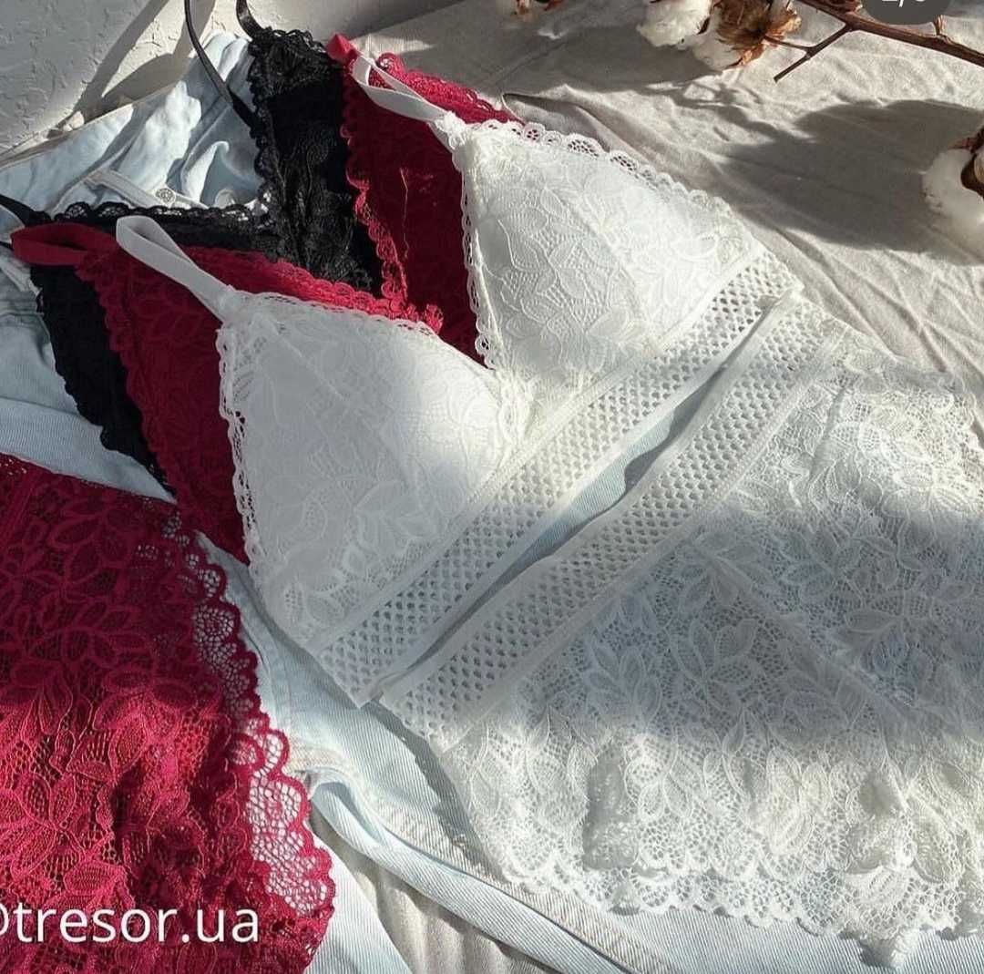 Милейший комплект женского нижнего белья
