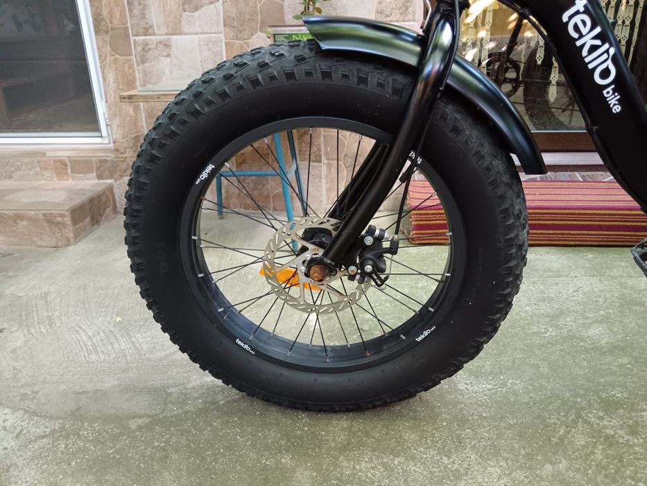 Vând bicicleta in stare foarte buna și estetic și de funcționare