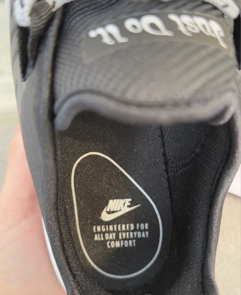 Adidași Nike femei