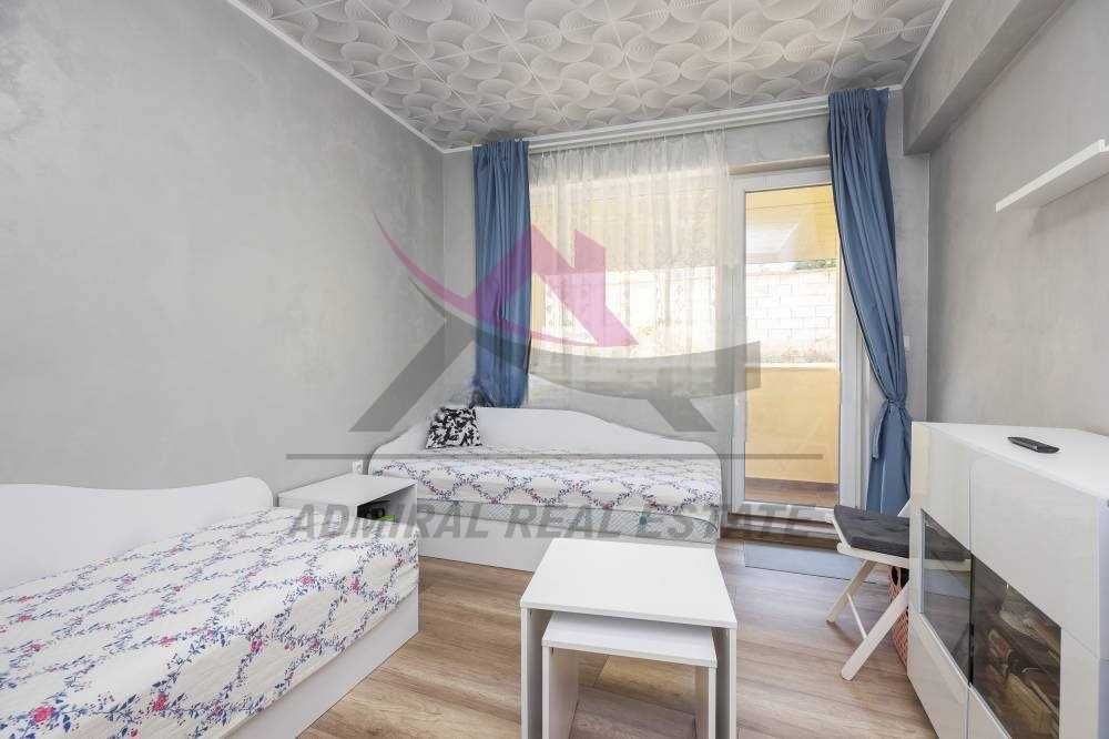 Дава се под наем Двустаен апартамент в Варна, Аспарухово - 55 кв.м за 435 € - Снимка #2