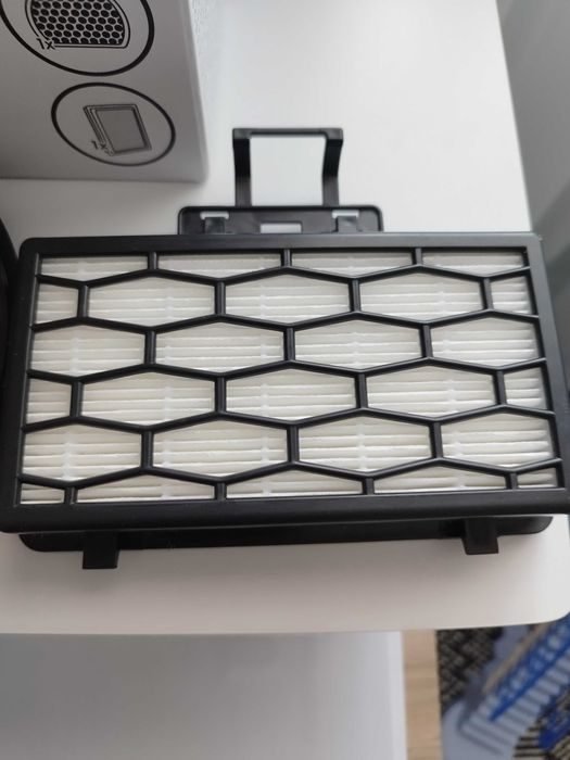 Filtre aspirator cu fir Electrolux AEG sau Tornado