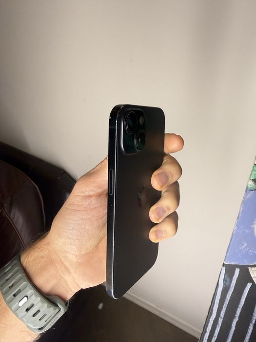 iPhone 15 128gb отключен