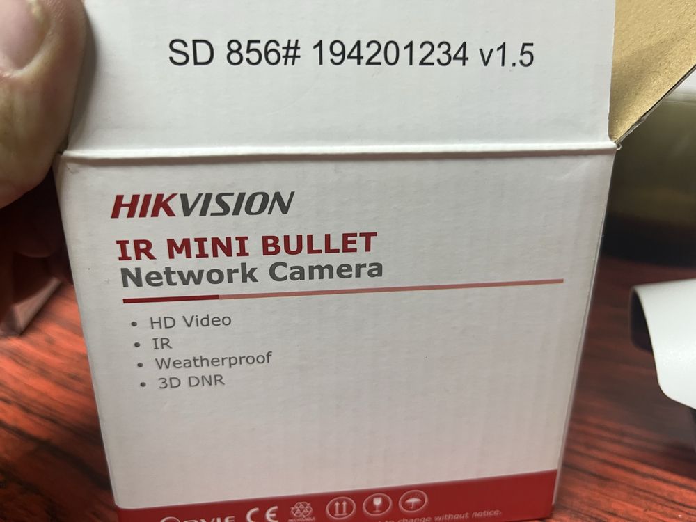 Camera ip supraveghere hikvision cu poe si sd card