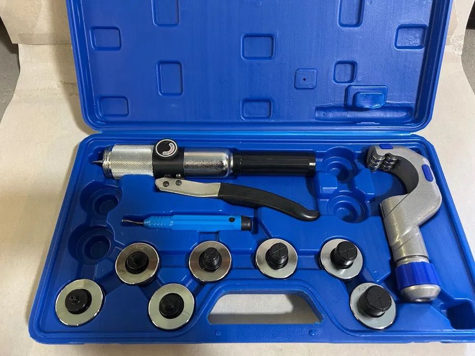 Trusă largitor țeavă hidraulic CT 300 A