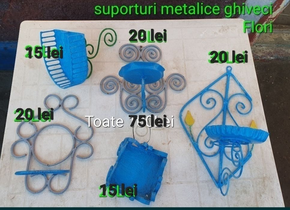 Suporturi metalice ghivece