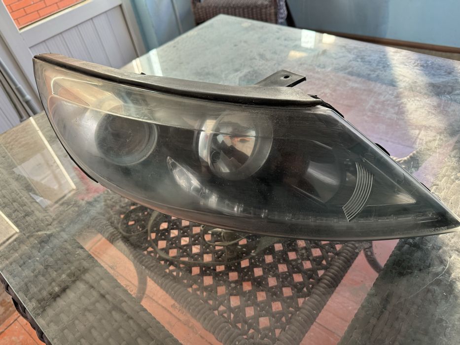 Левая фара kia sportage