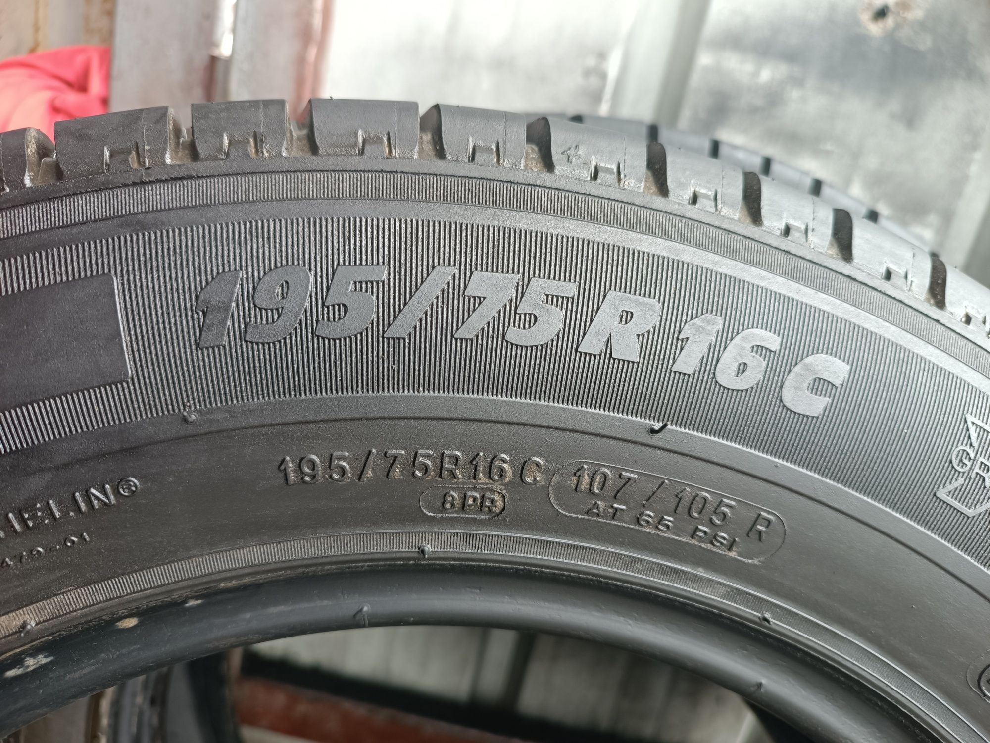 195/75/16 С Michelin Дот 0120