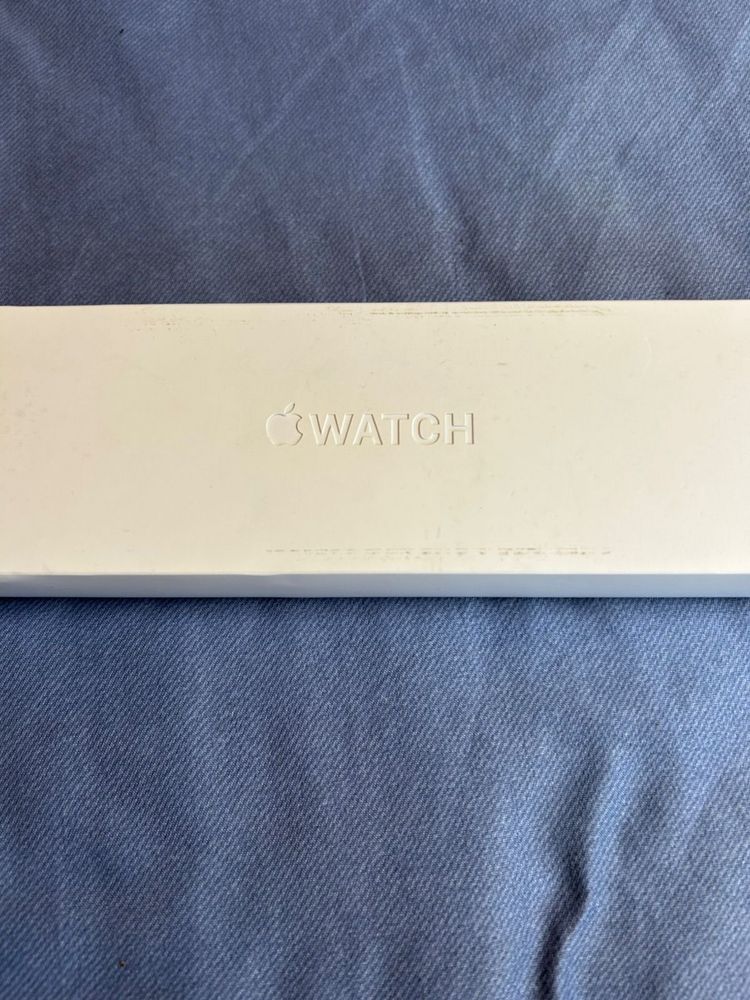 Apple watch 8 в идельном состоянии
