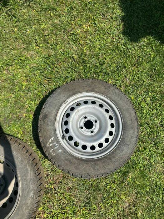 Продам зимние шины с диском