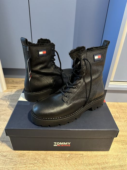 Ghete de iarna Tommy Hilfiger 46 NOI
