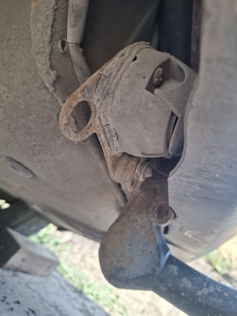 Vand carlig +instalație vw passat b5 an 1997
