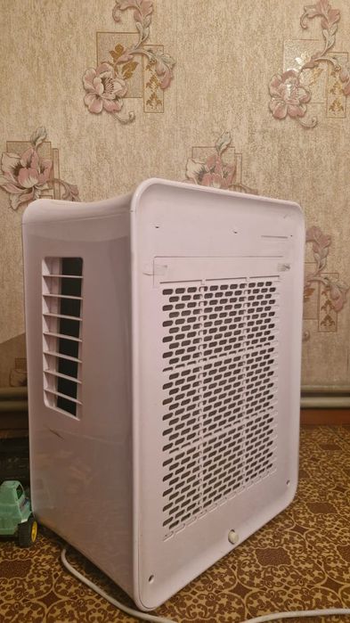 Кондиционер за пол цены почти новый,срочно деньги нужны