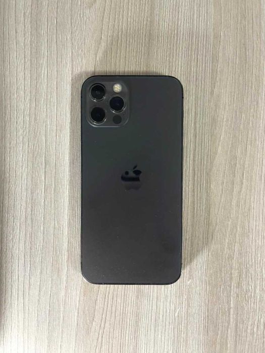 IPhone 12 Pro Grey 128 GB. Состояние 10/10