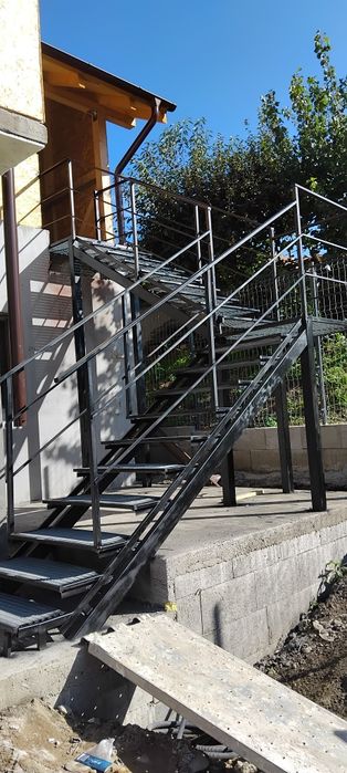 Scară zincate la comanda