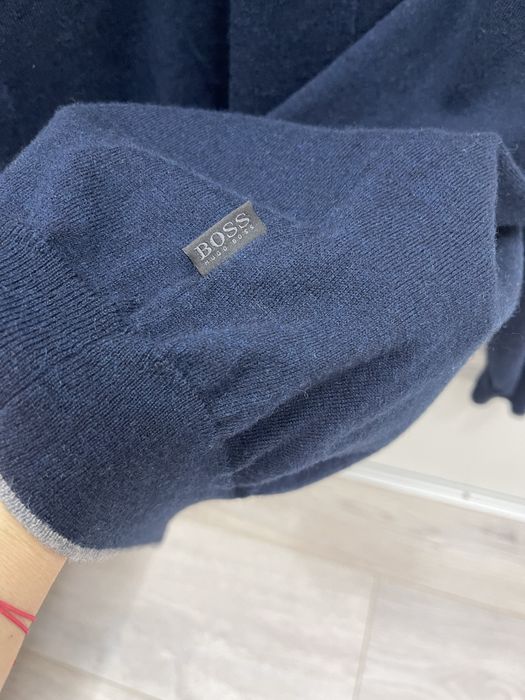 Pulovere  Hugo Boss si Liu Jo din lana virgina