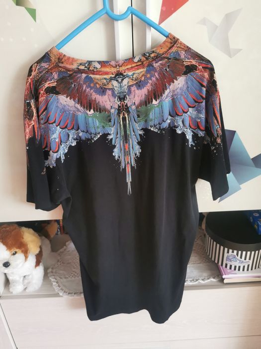 Vand tricou nou marcelo burlon, pret 300 negociabil