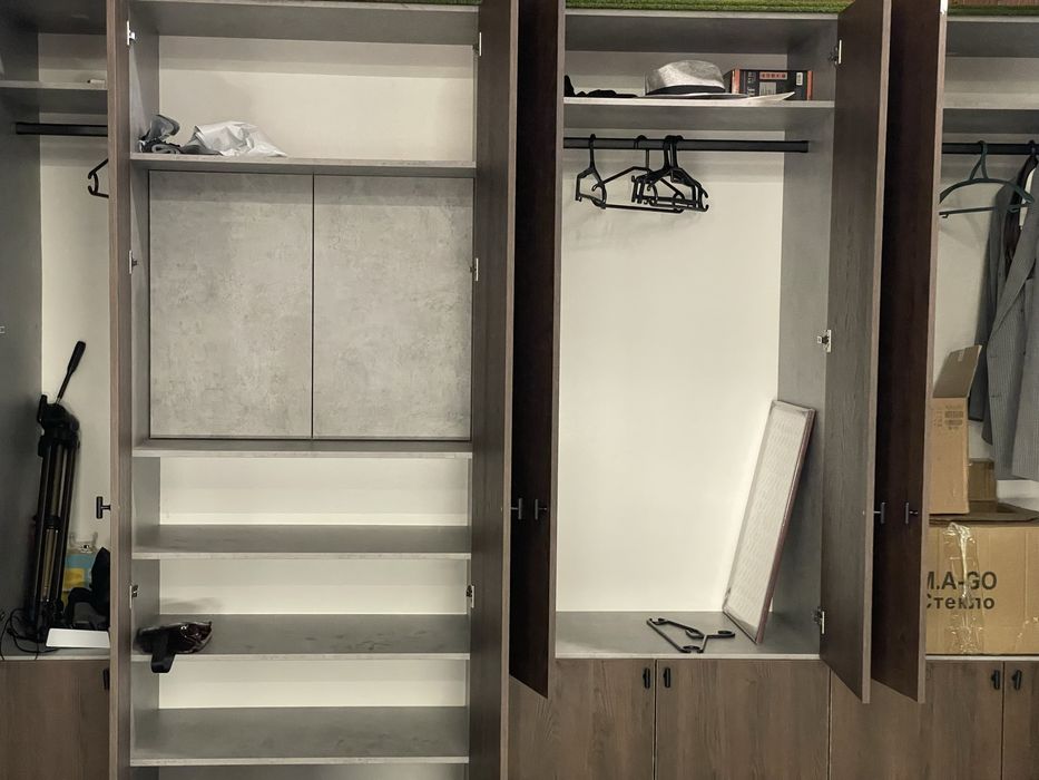 Продается шкаф ,в хорошем состоянии ,подойдет как для дома так и для