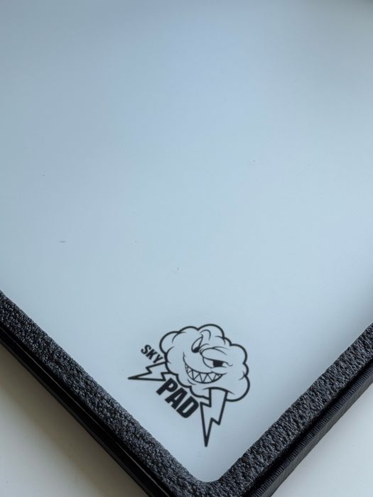 SkyPad 3.0 XL стъклена геймърска подложка за компютърна мишка