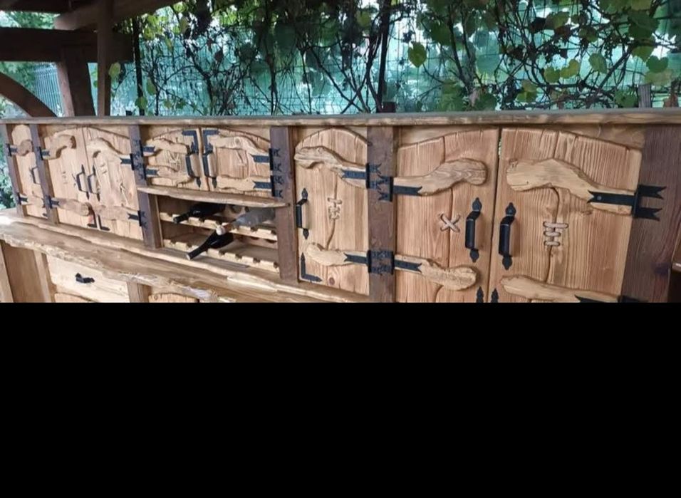 Mobila rustica din lemn masiv