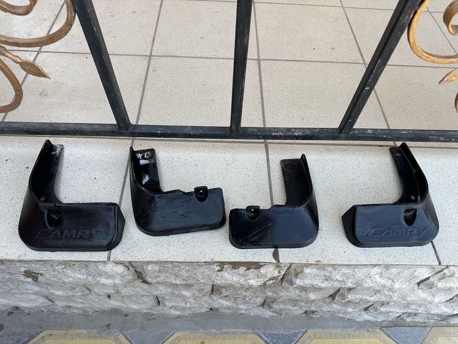 Брызговики на камри 50-55 европеец