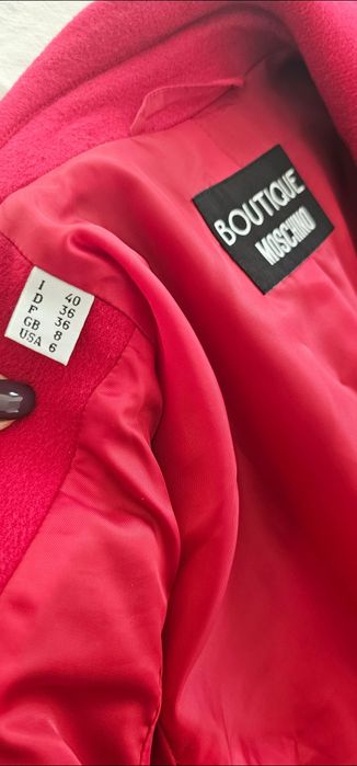 Палто Boutique Moschino- оригинално
