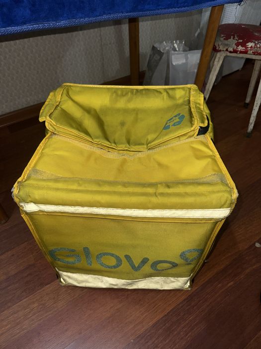 Glovo сумка продается б/у