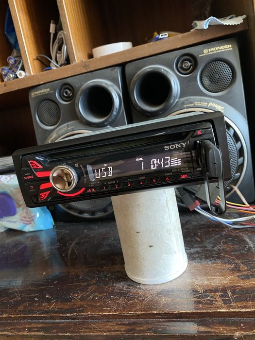 SONY CDX-GT470UM - 4X52W ВАТА - USB, AUX CD mp3 плеър за кола сд радио