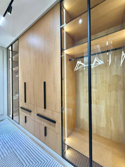 №PD-0933 - Новая квартира после ремонта - ориентир гостиница Россия!