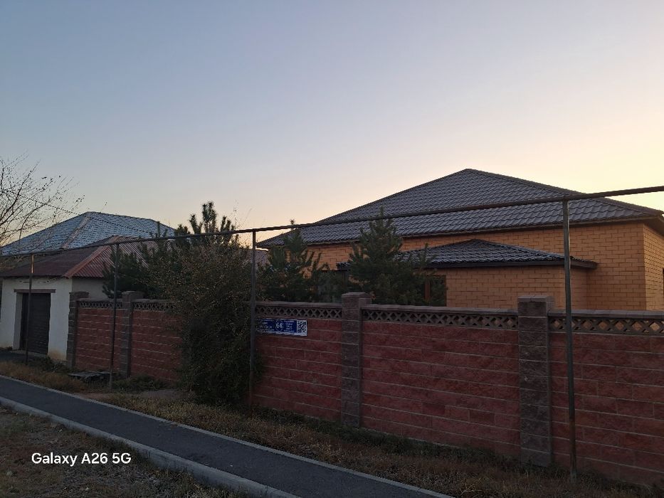 Продам дом 130 кв.м., город Астана,  ж.м. Үркер,