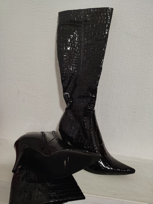 Сапоги на шпильке