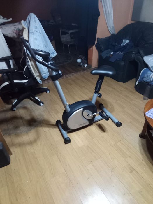 Bicicleta fitnes.