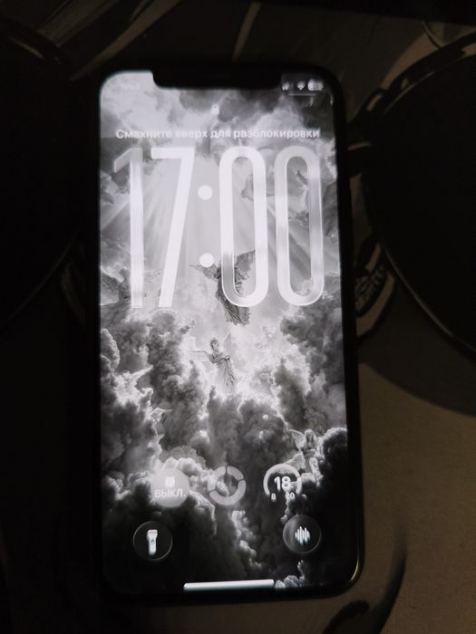 IPhone 11 pro вместе с apple watch 6