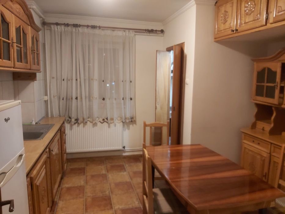 Apartament cu trei camere Ultracentral