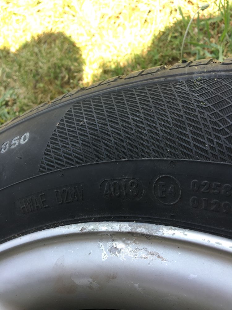 Продавам джанти без гуми R15