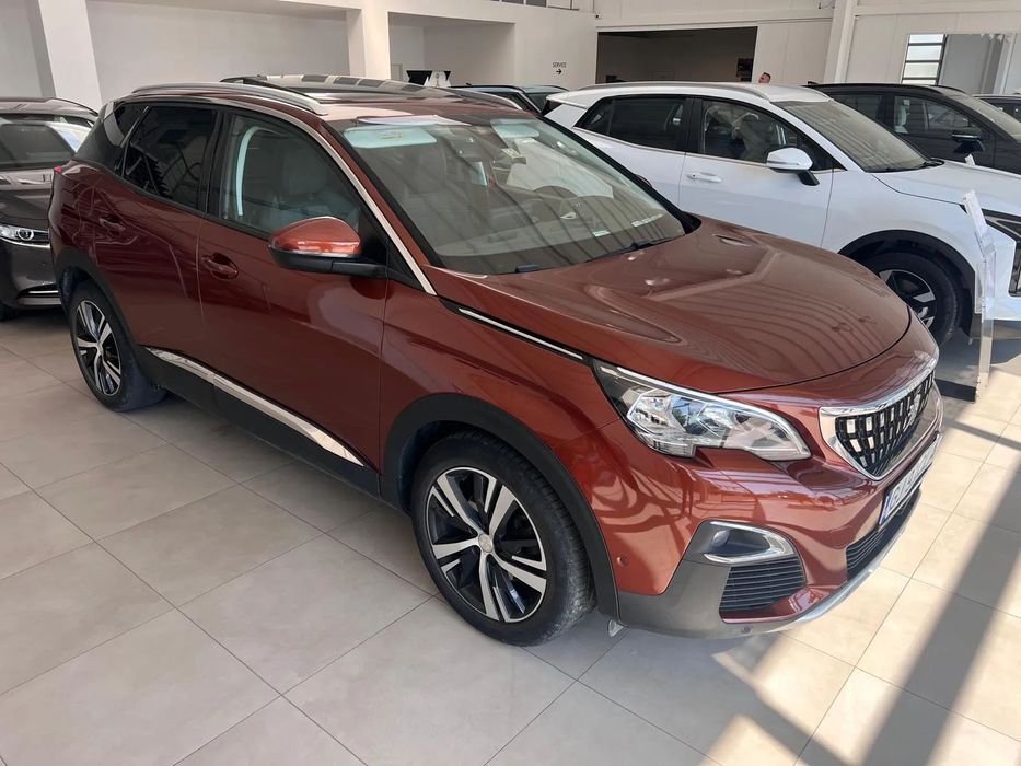 Peugeot 3008 Peugeot 3008 1.6 PureTech Turbo S&S EAT8 Allure