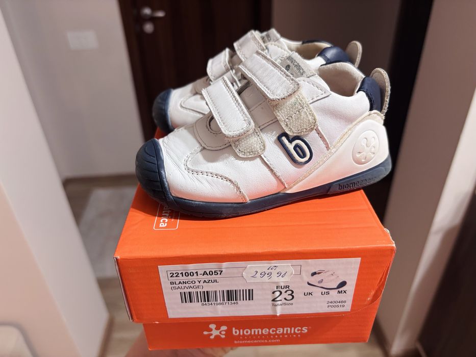 Vand papuci Biomecanics 23, stare buna